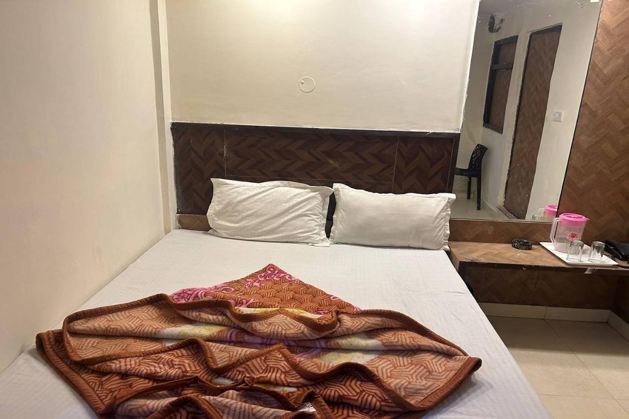 Shree Lodge Near New Delhi Railway Station, Paharganj Экстерьер фото